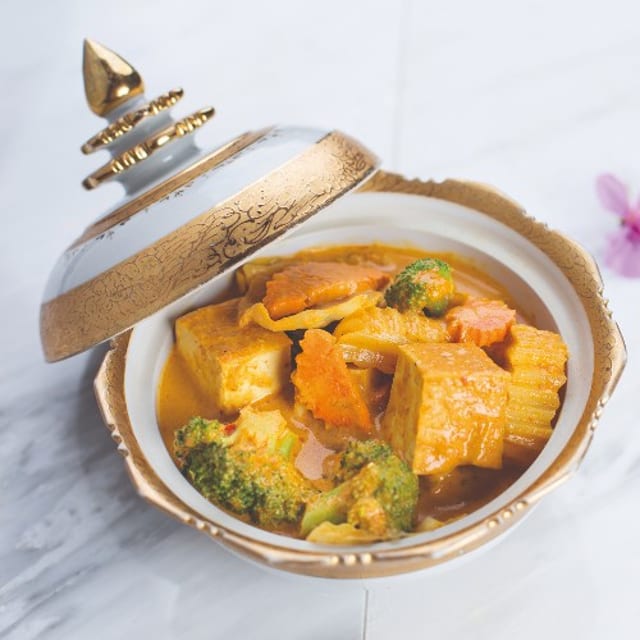 VG Yellow Curry.