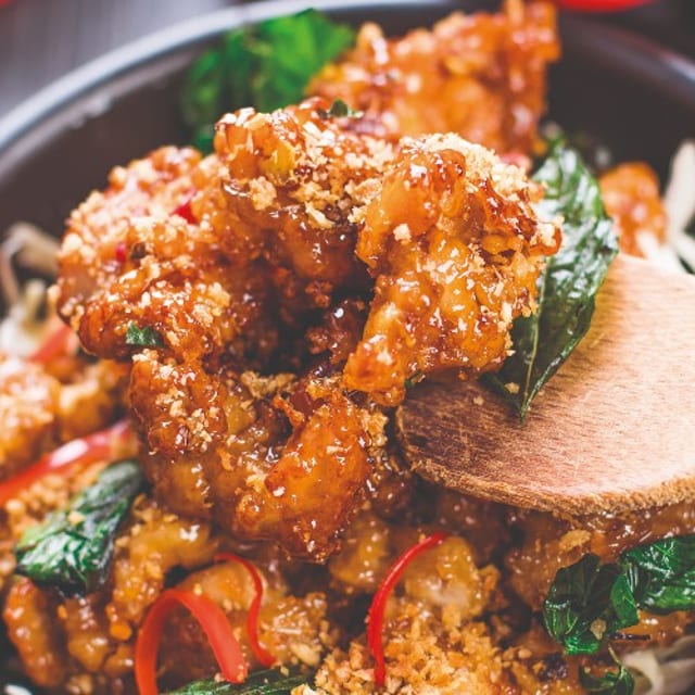 Crispy Garlic Chicken.