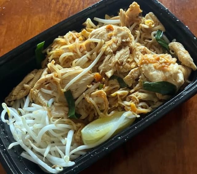 Pad Thai Crab.