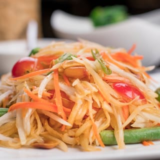 Green Papaya Salad (Som Tum)