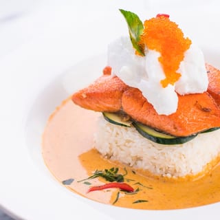 Party Tray - Salmon Curry